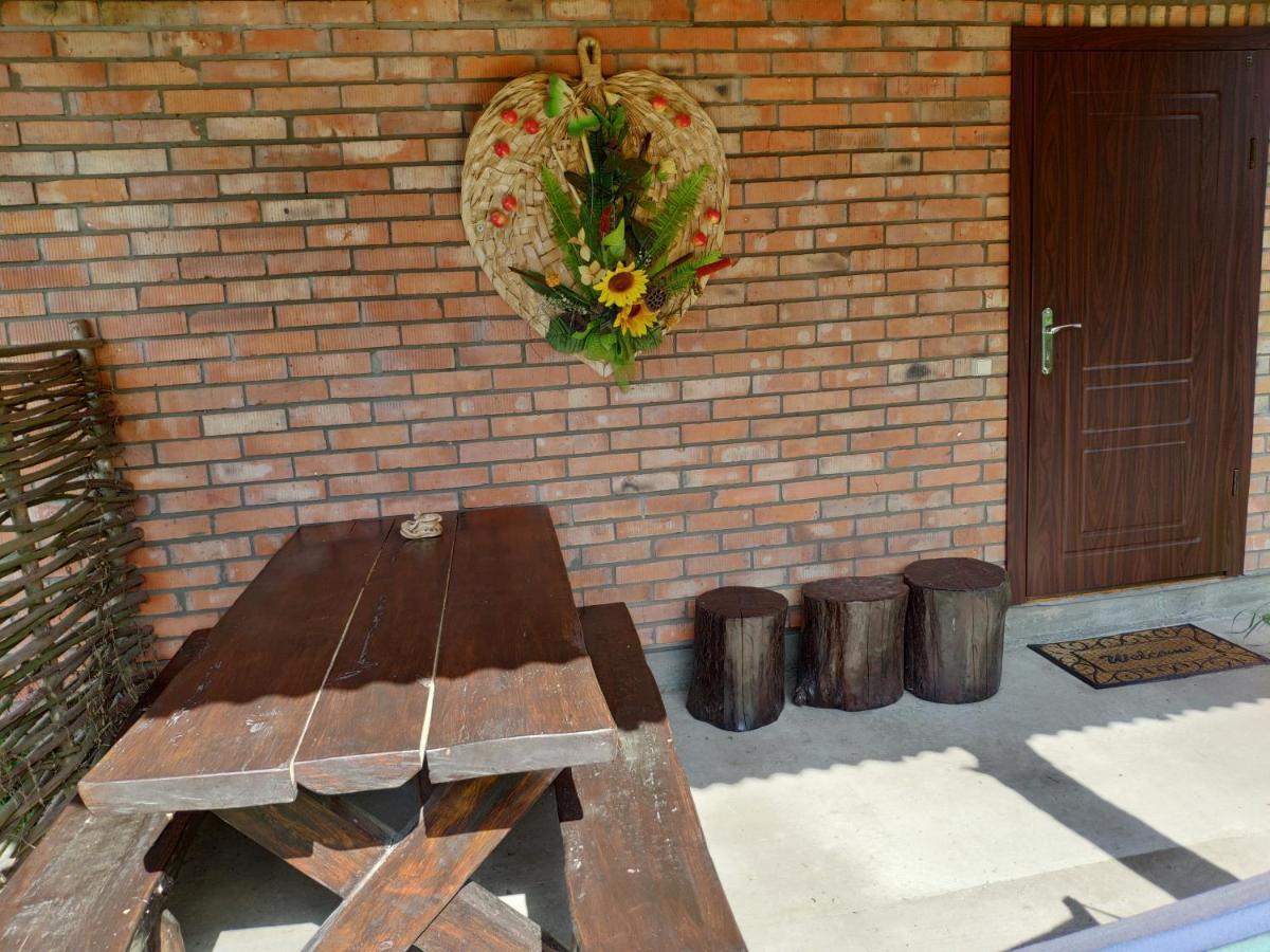 Zelenyi Rai Apartment Свитяз Екстериор снимка