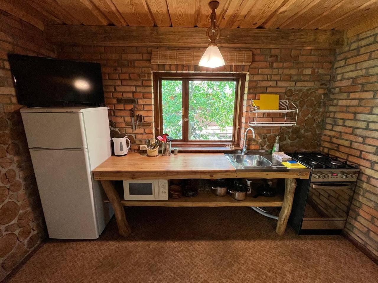 Zelenyi Rai Apartment Свитяз Стая снимка