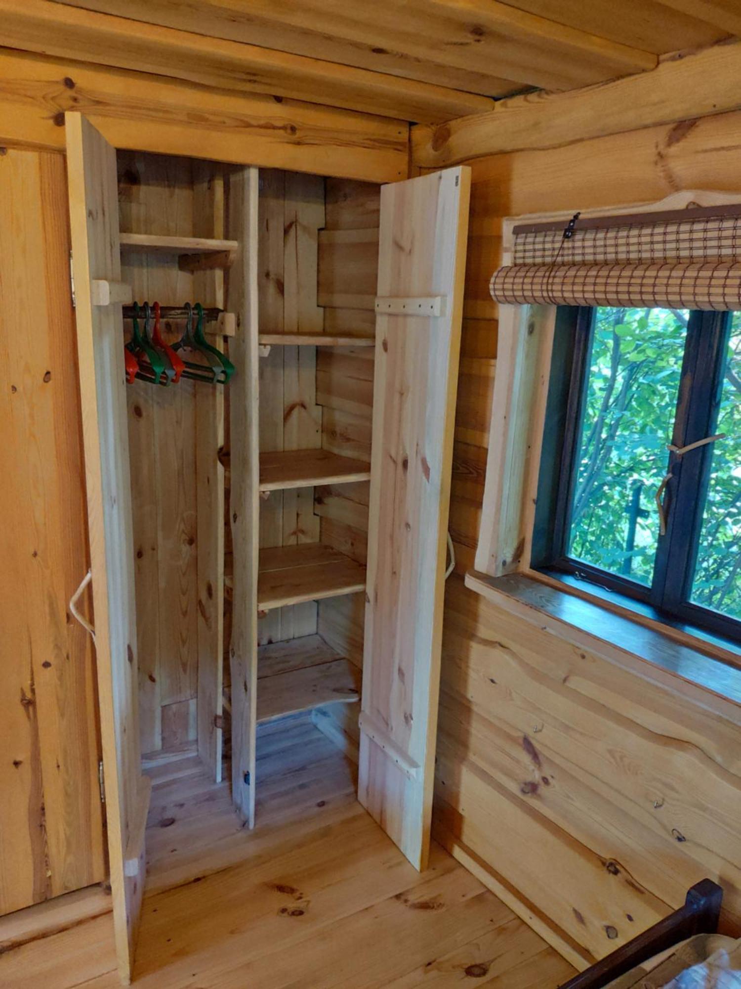 Zelenyi Rai Apartment Свитяз Стая снимка