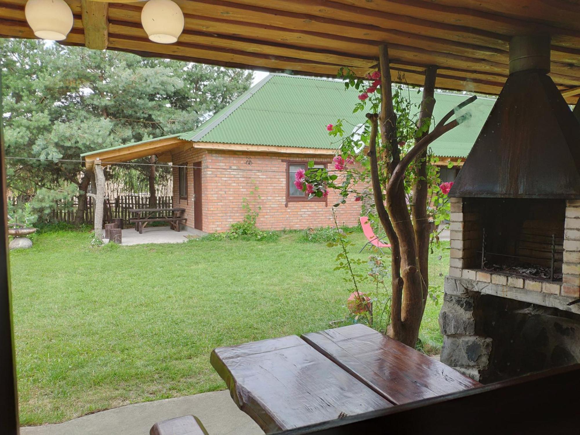Zelenyi Rai Apartment Свитяз Стая снимка